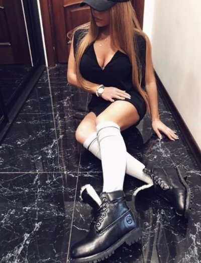 Карина Кросс