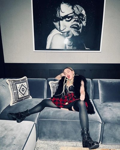 Мадонна (Madonna)