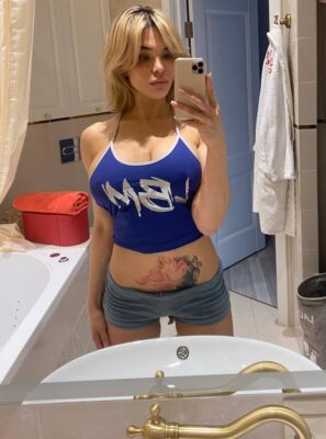 Карина Зверева
