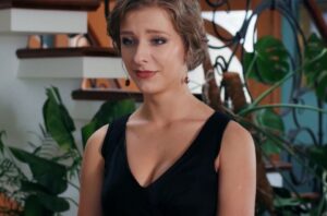 Лиза Арзамасова