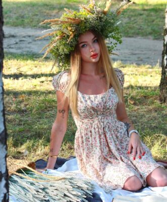 Ангелина (Amlolliii)