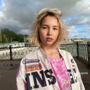 Лил Карина (Lil Karina)